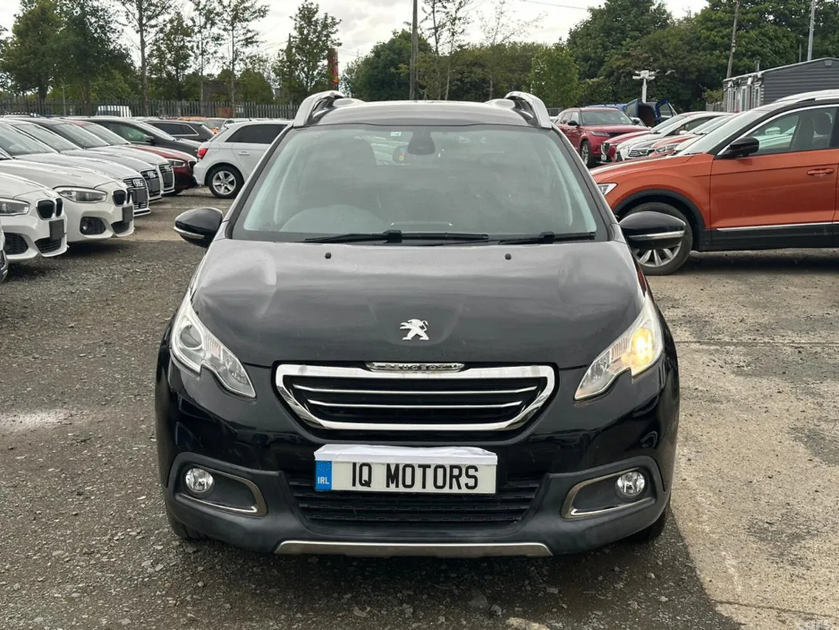 Peugeot 2008 Hatchback, Petrol, 2016, Black