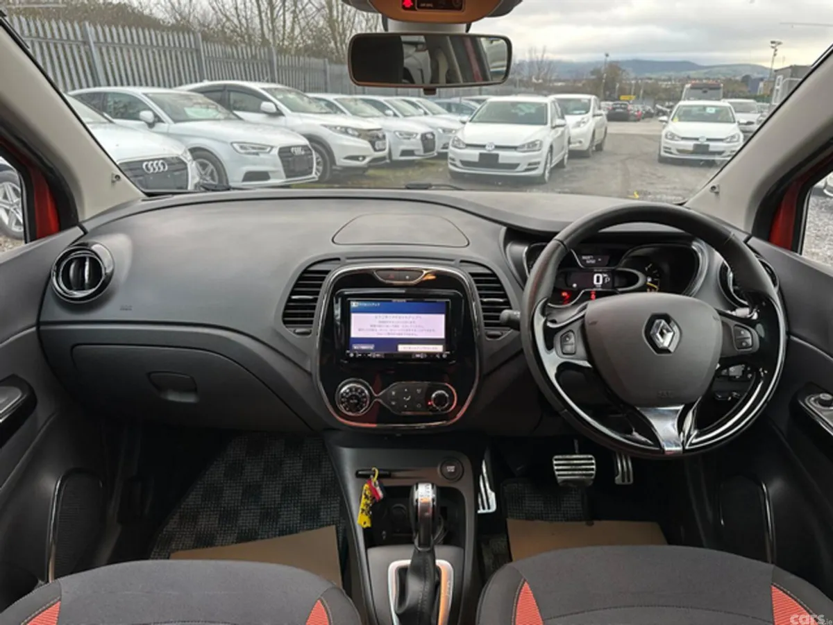 Renault Captur SUV, Petrol, 2016, Orange