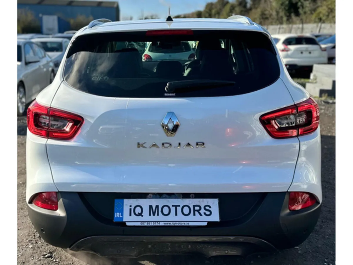 Renault Kadjar Hatchback, Petrol, 2018, White