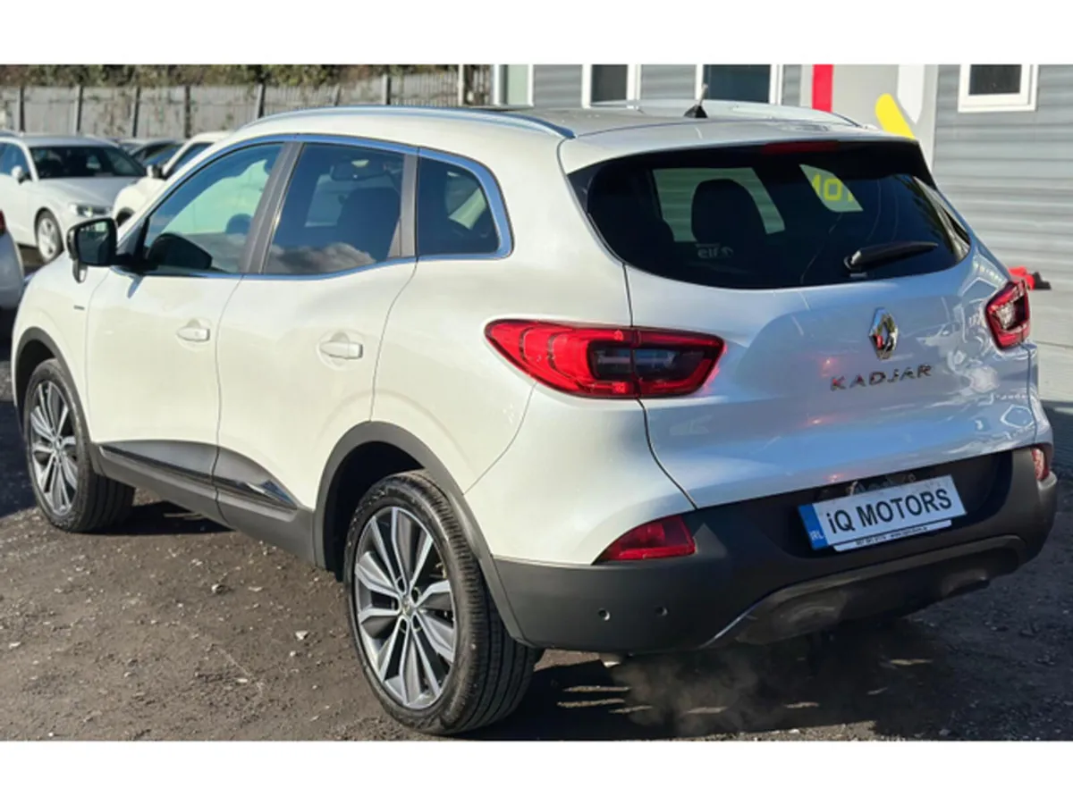 Renault Kadjar Hatchback, Petrol, 2018, White