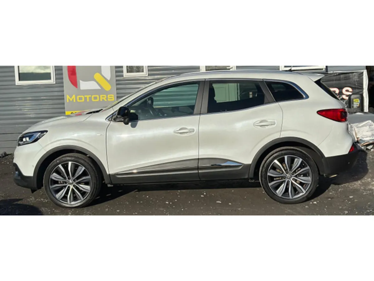 Renault Kadjar Hatchback, Petrol, 2018, White