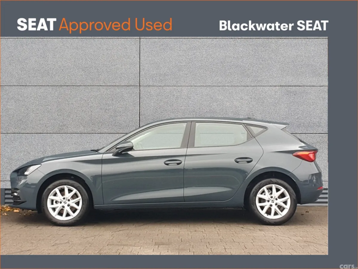 SEAT Leon Hatchback, Petrol, 2025, Blue