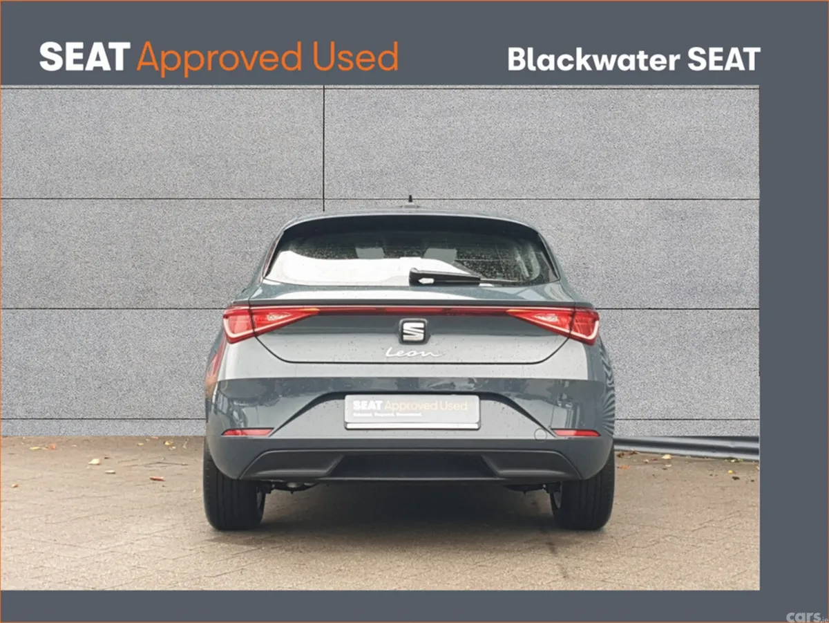 SEAT Leon Hatchback, Petrol, 2025, Blue
