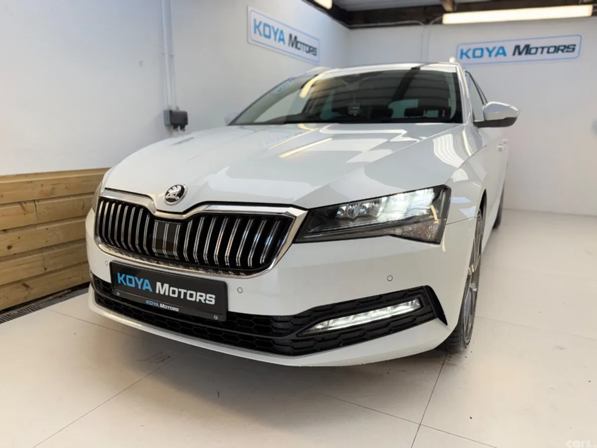 Skoda Superb Estate, Diesel, 2022, White