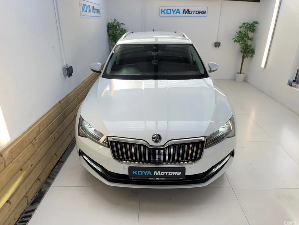 Skoda Superb Estate, Diesel, 2022, White