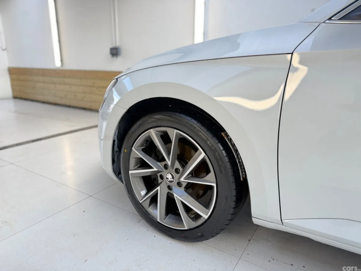 Skoda Superb Estate, Diesel, 2022, White