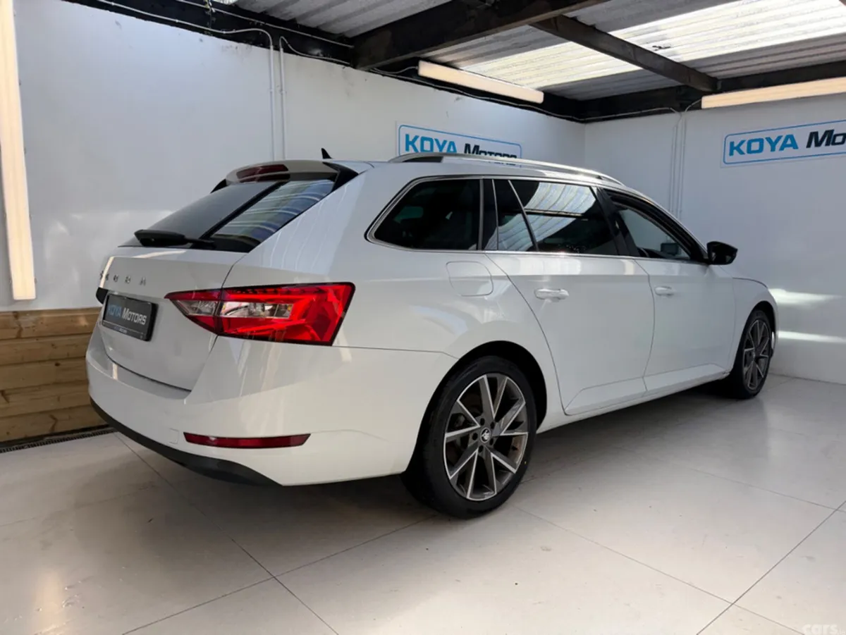 Skoda Superb Estate, Diesel, 2022, White