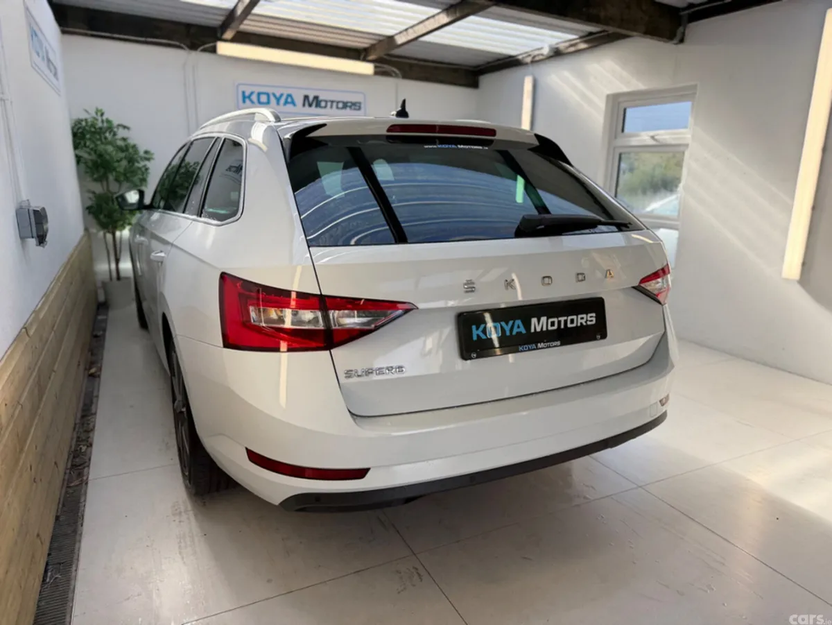 Skoda Superb Estate, Diesel, 2022, White