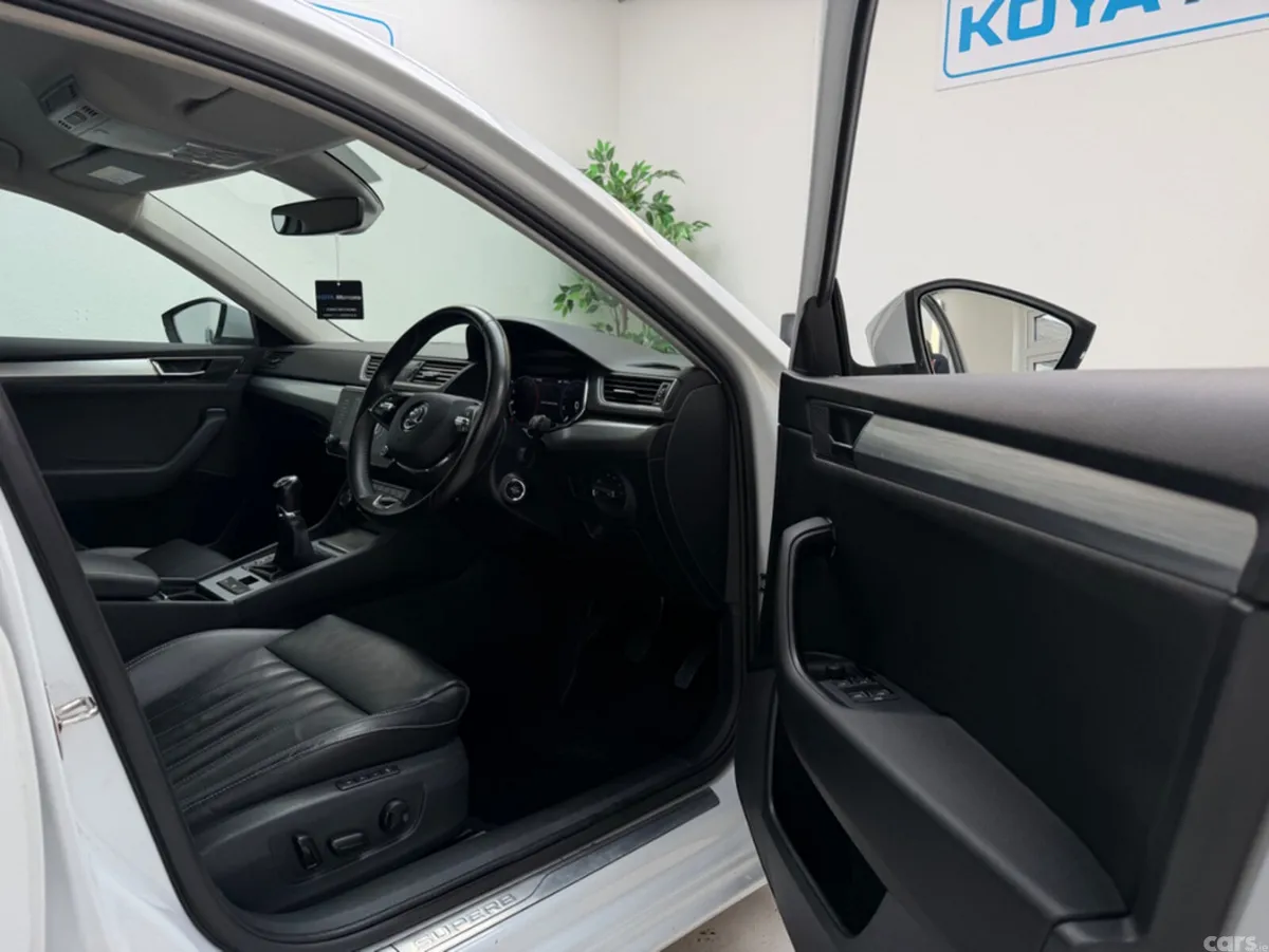 Skoda Superb Estate, Diesel, 2022, White