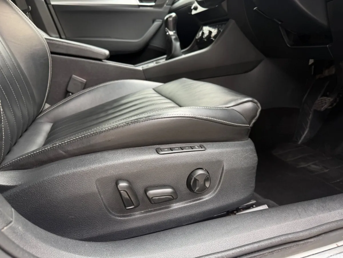 Skoda Superb Estate, Diesel, 2022, White
