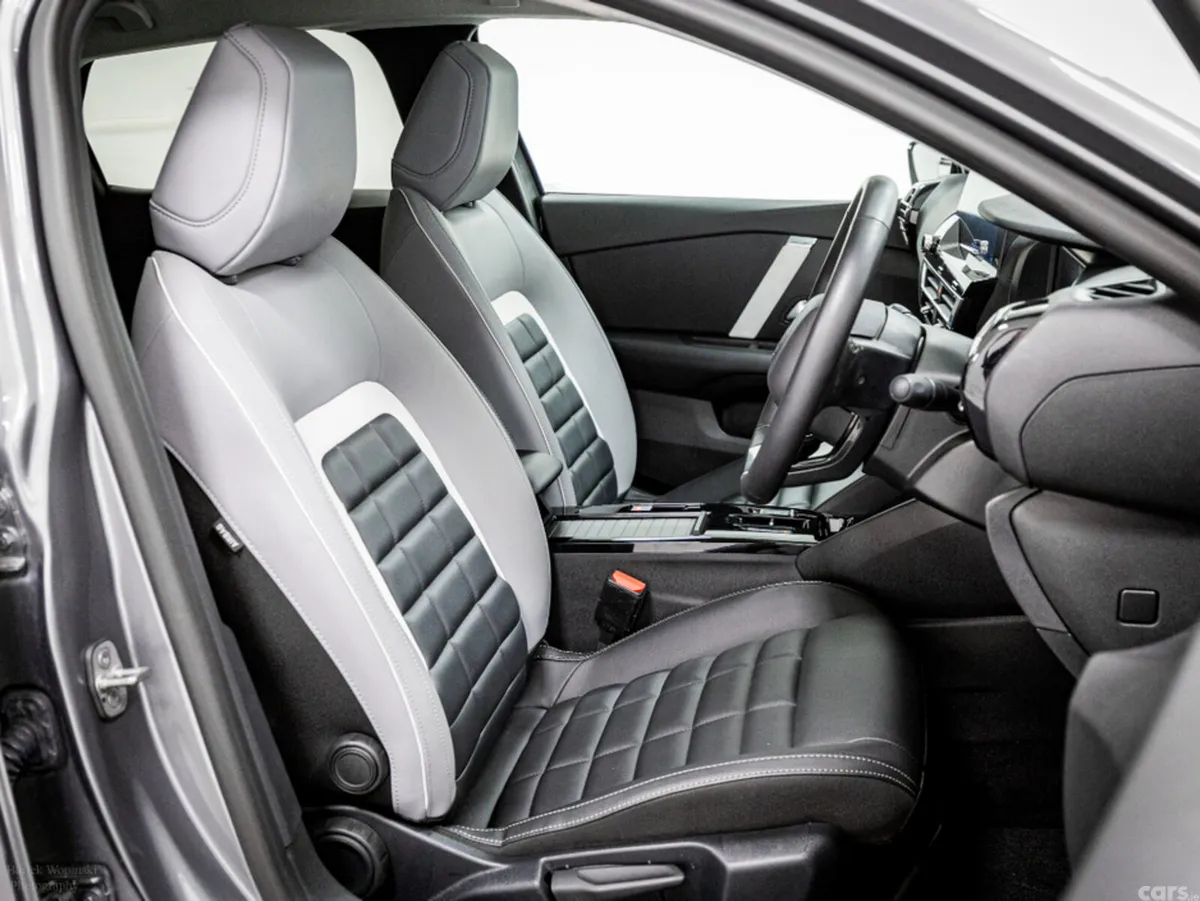 Citroen C4 Hatchback, Electric, 2025, Grey