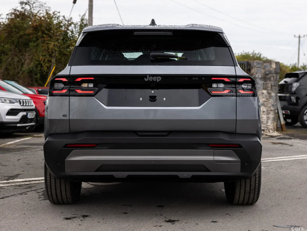 Jeep Compass SUV, Electric, 2026, Silver