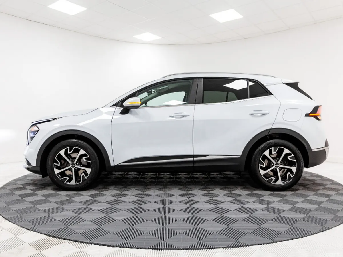 Kia Sportage SUV, Diesel, 2024, White