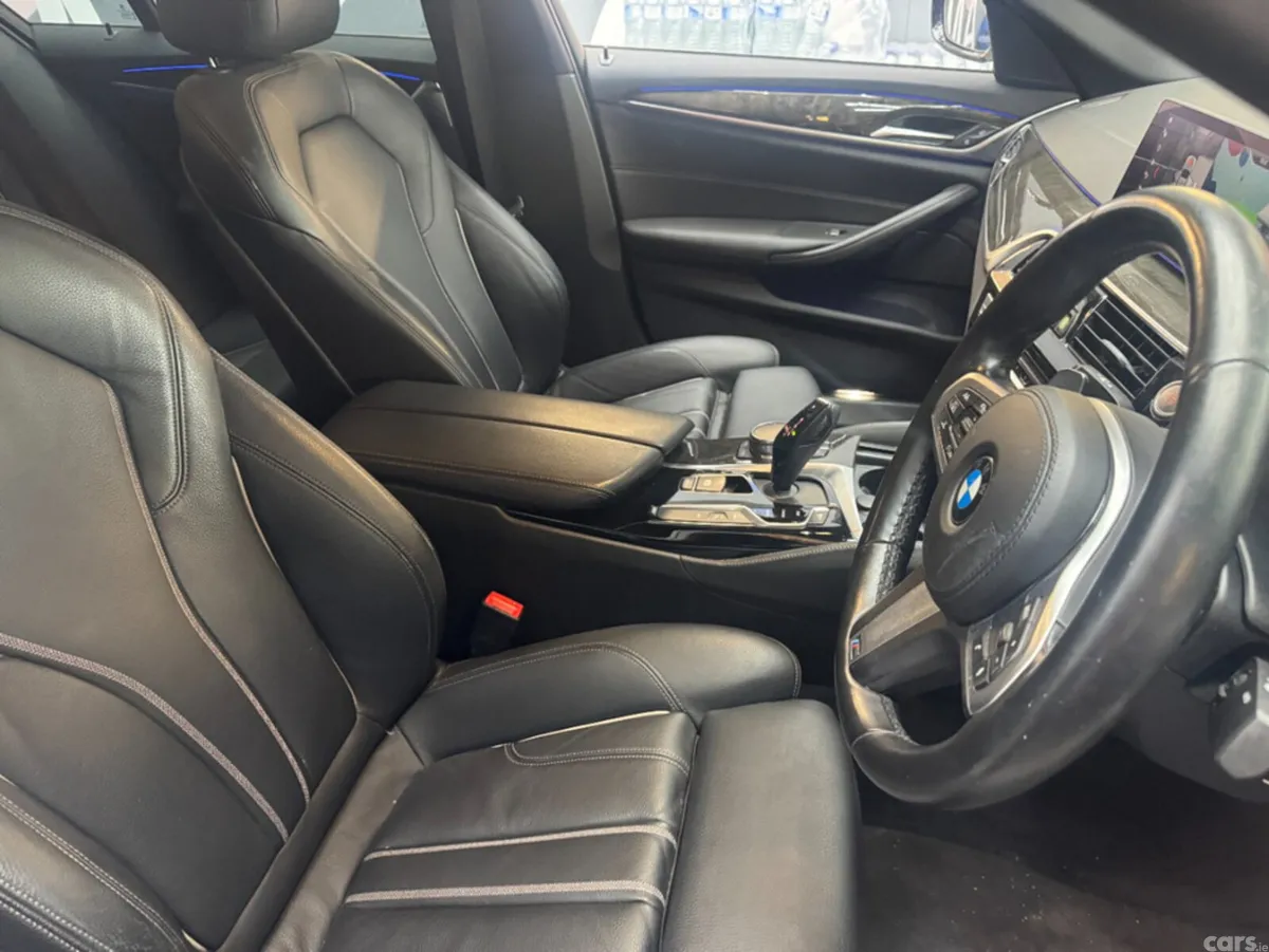 BMW 5-Series Hatchback, Petrol, 2019, White