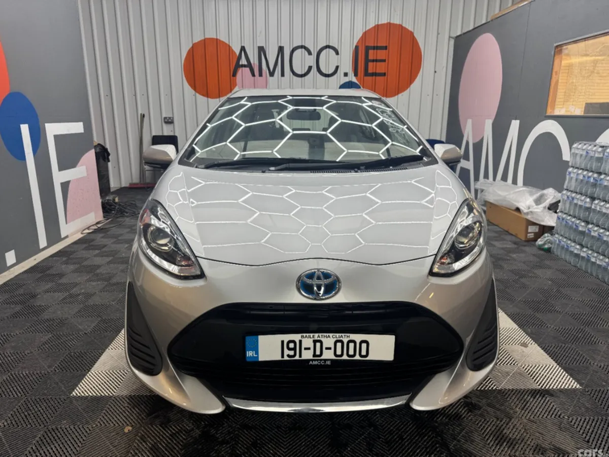 Toyota Aqua Hatchback, Petrol, 2019, Silver