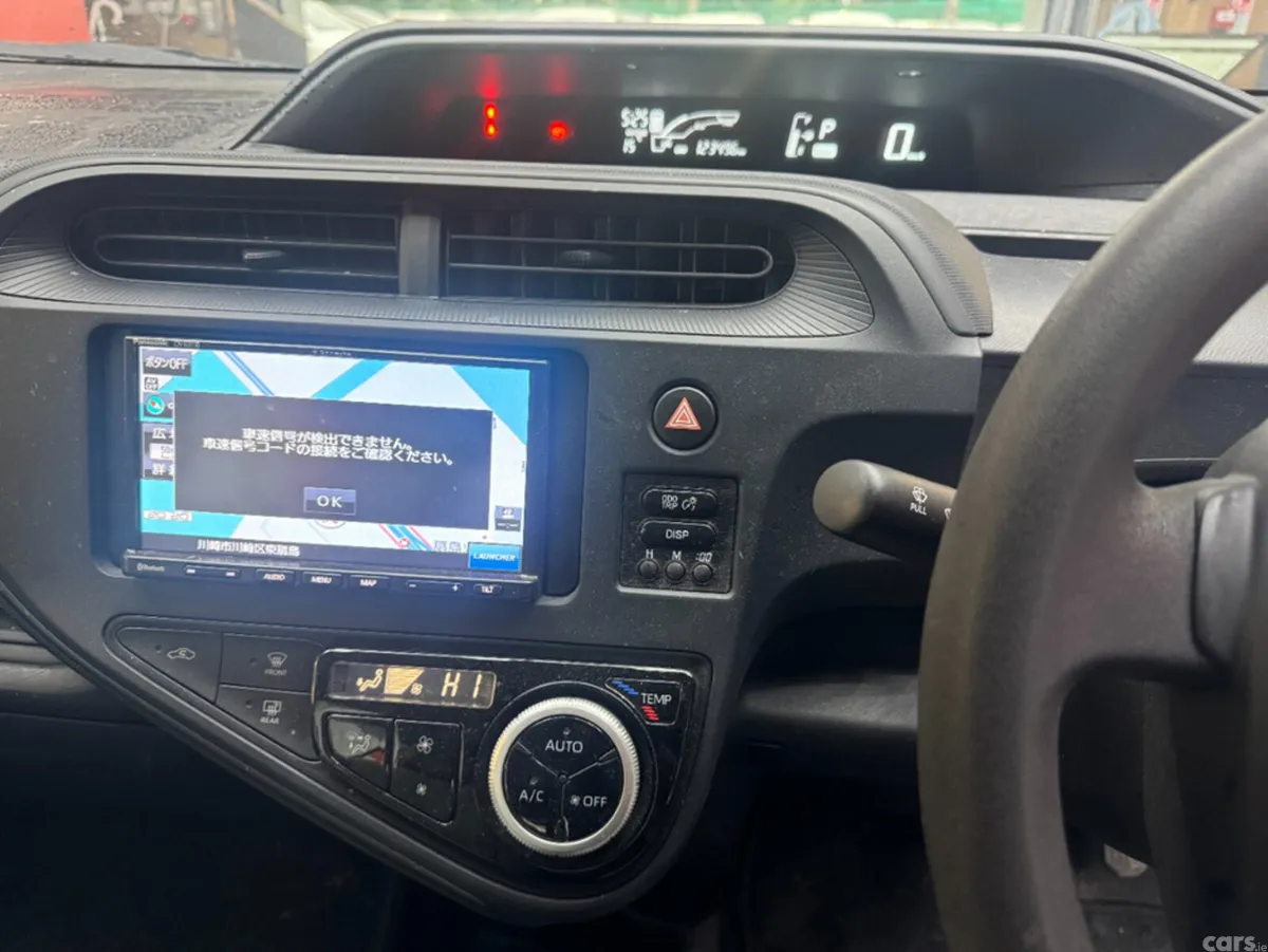 Toyota Aqua Hatchback, Petrol, 2019, Silver