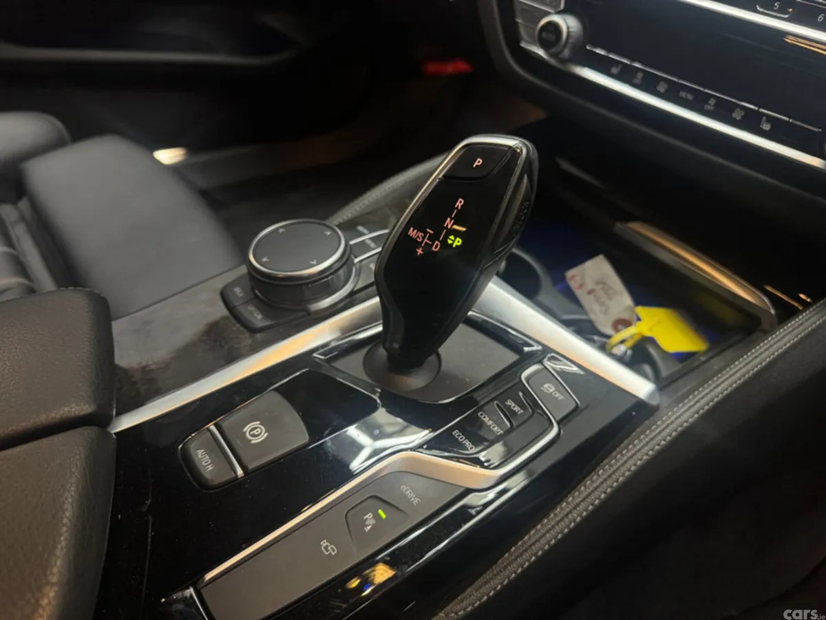 BMW 5-Series Hatchback, Petrol, 2019, White
