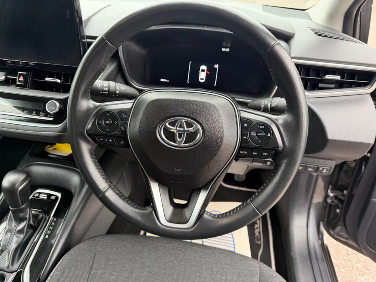 Toyota Corolla Saloon, Petrol Hybrid, 2024, Grey