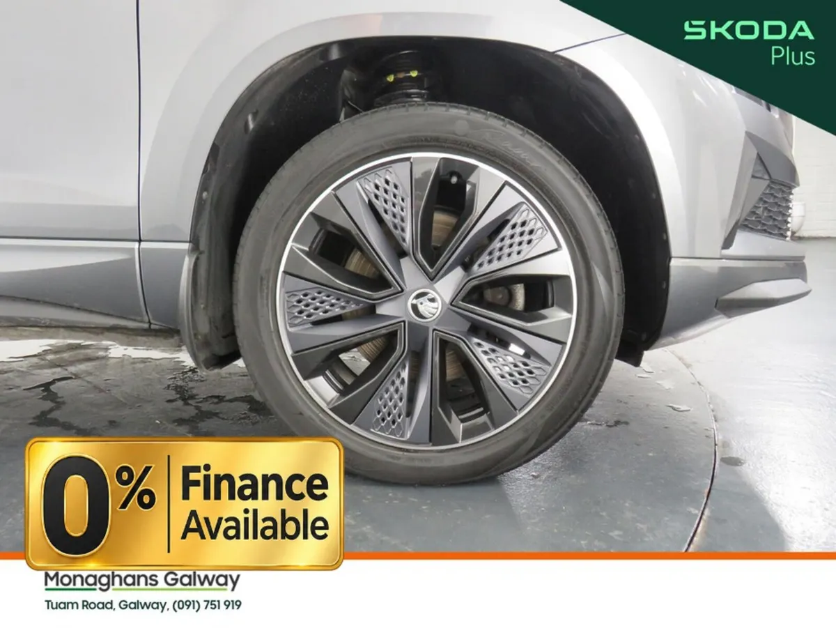Skoda Karoq SUV, Diesel, 2023, Grey