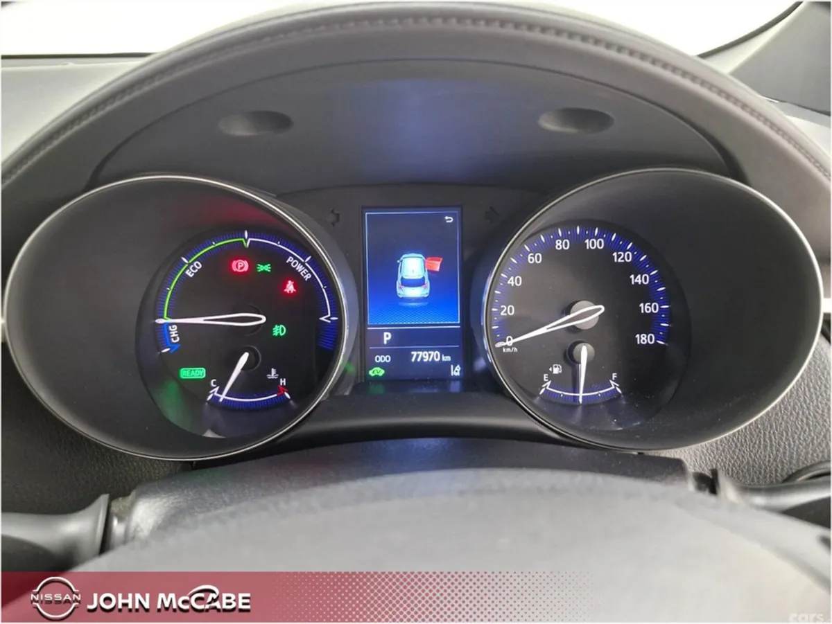 Toyota C-HR SUV, Petrol Hybrid, 2021, White