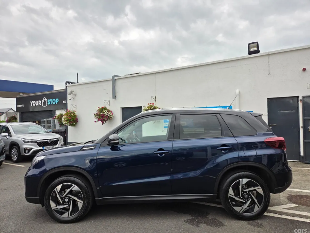 Suzuki Vitara SUV, Petrol Hybrid, 2025, Blue