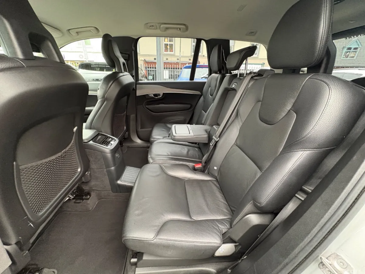 Volvo XC90 SUV, Petrol Plug-in Hybrid, 2021, Silver