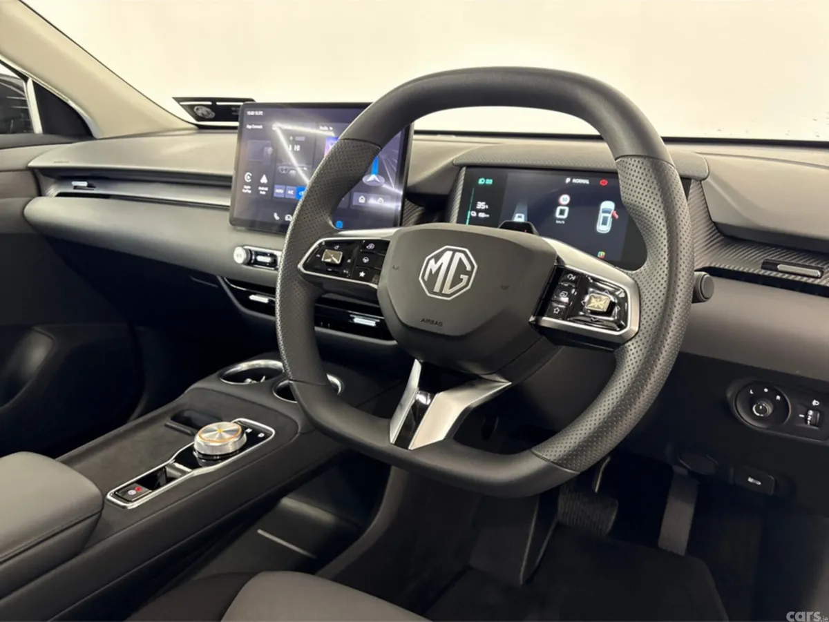 MG MGS5 Hatchback, Electric, 2026, Black