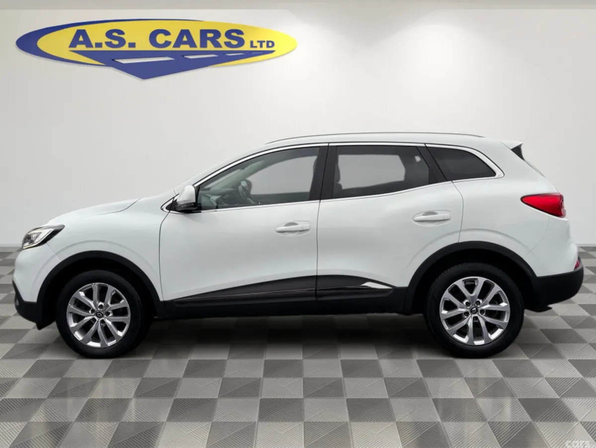 Renault Kadjar SUV, Petrol, 2016, White