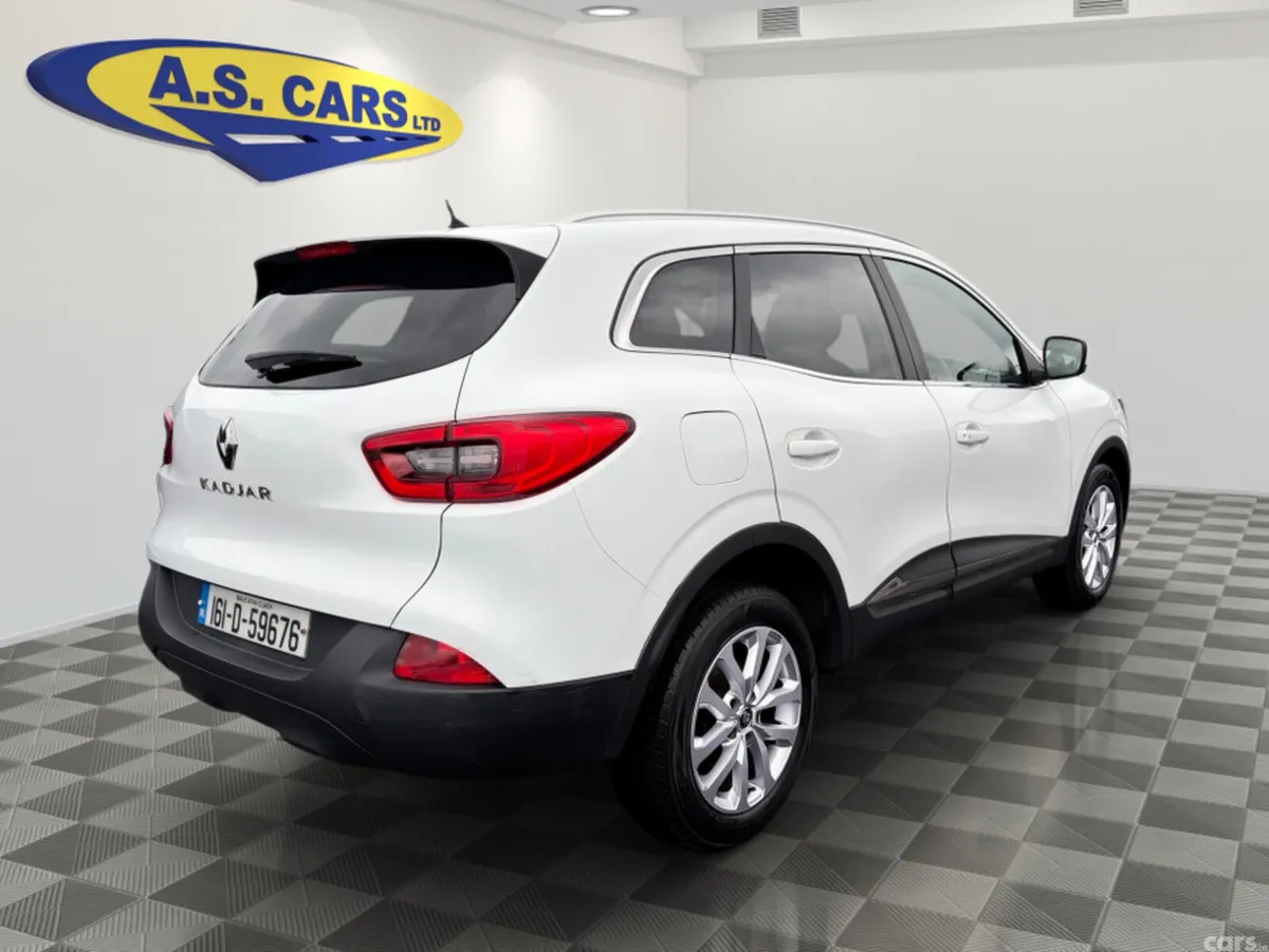 Renault Kadjar SUV, Petrol, 2016, White