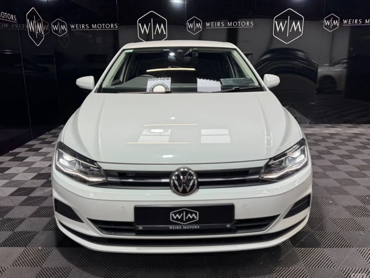 Volkswagen Polo Hatchback, Petrol, 2021, White