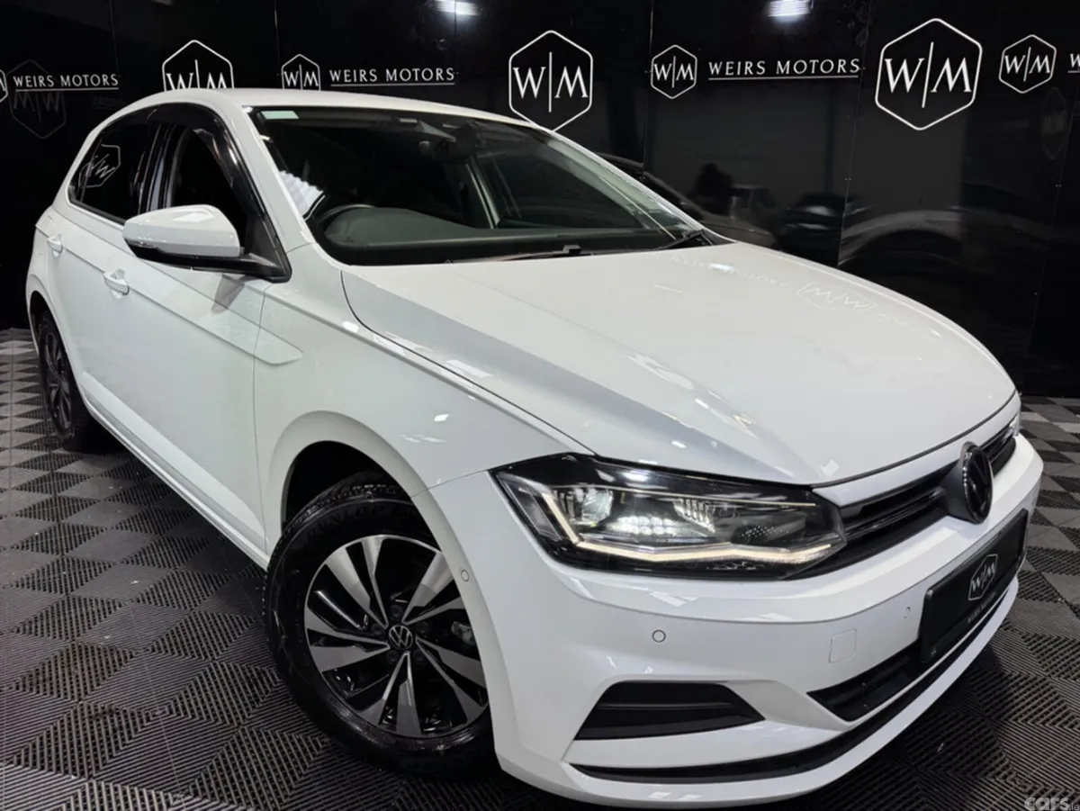 Volkswagen Polo Hatchback, Petrol, 2021, White