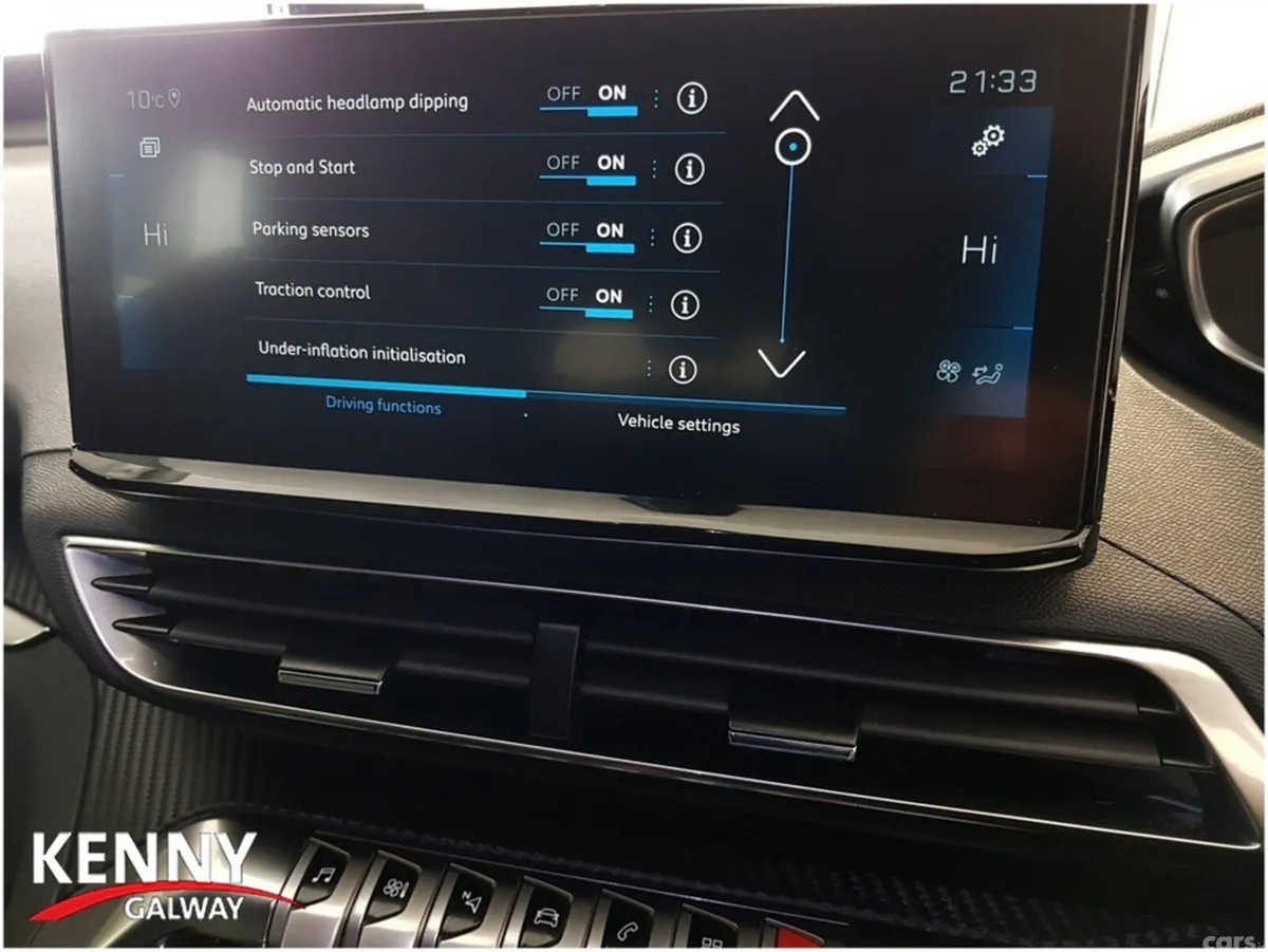 Peugeot 5008 MPV, Diesel, 2024, Grey
