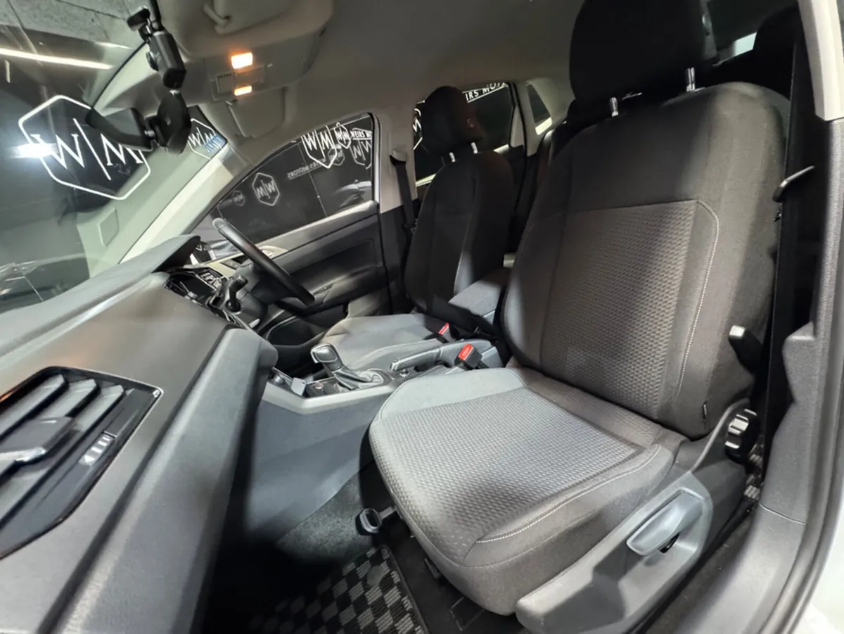 Volkswagen Polo Hatchback, Petrol, 2021, White