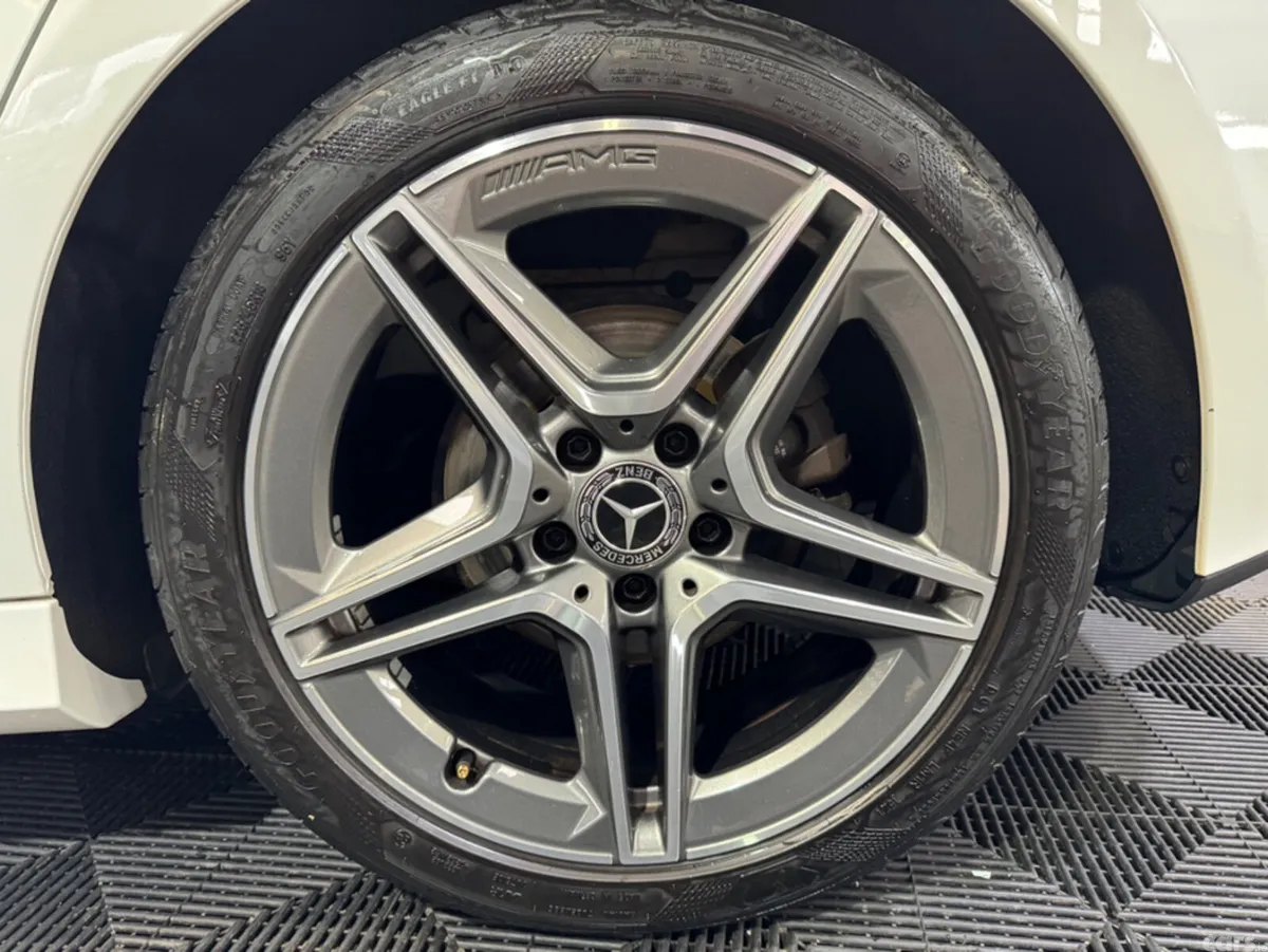 Mercedes-Benz A-Class Hatchback, Diesel, 2019, White