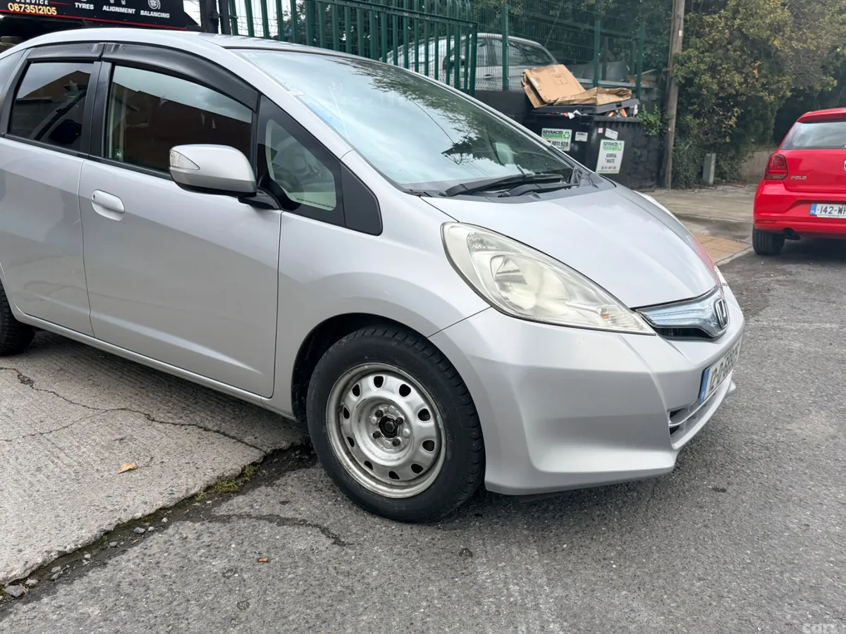 Honda Fit Hatchback, Petrol Hybrid, 2012, Silver