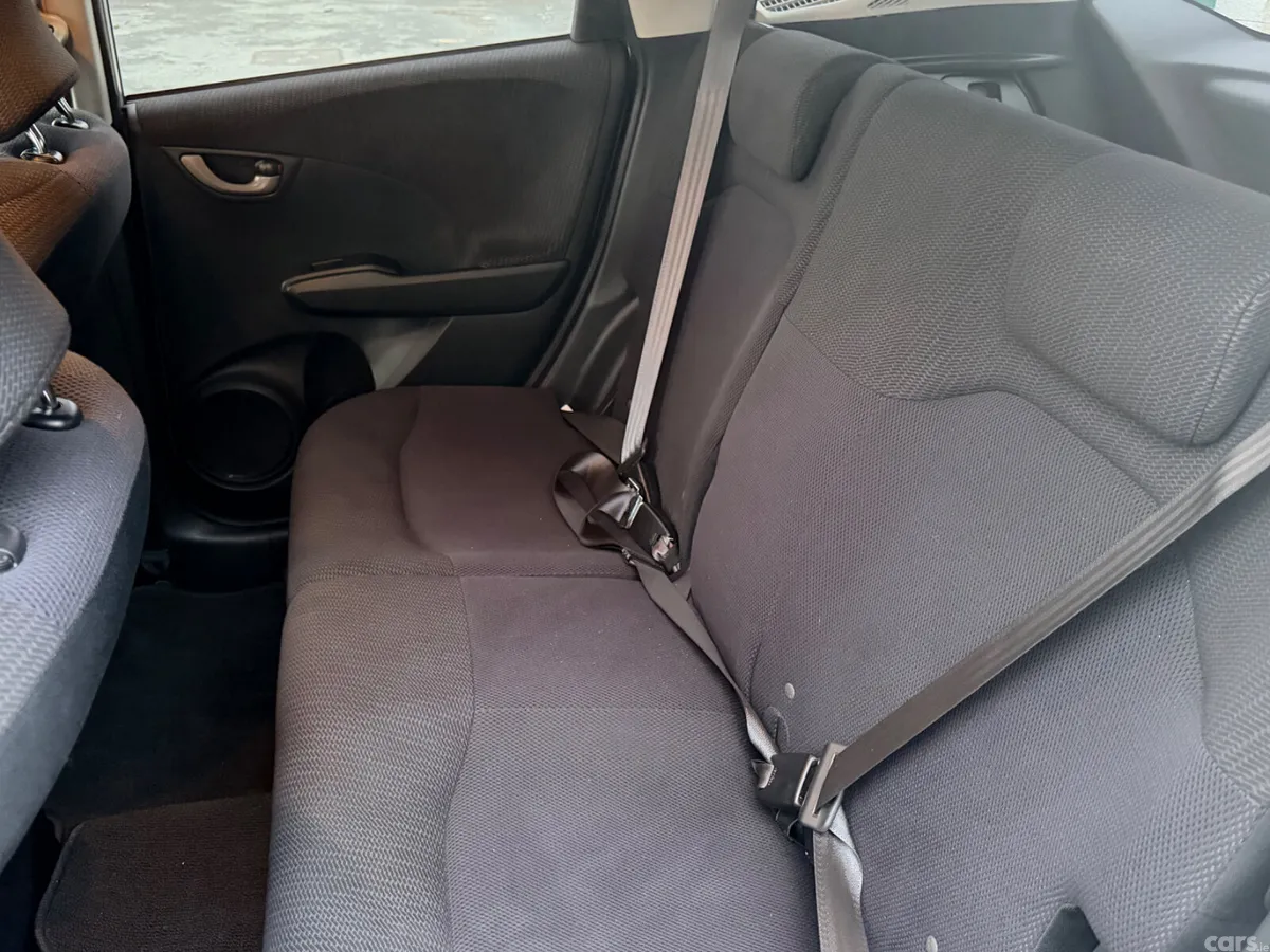 Honda Fit Hatchback, Petrol Hybrid, 2012, Silver