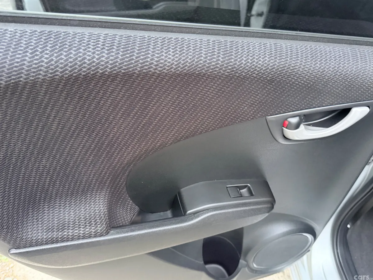 Honda Fit Hatchback, Petrol Hybrid, 2012, Silver