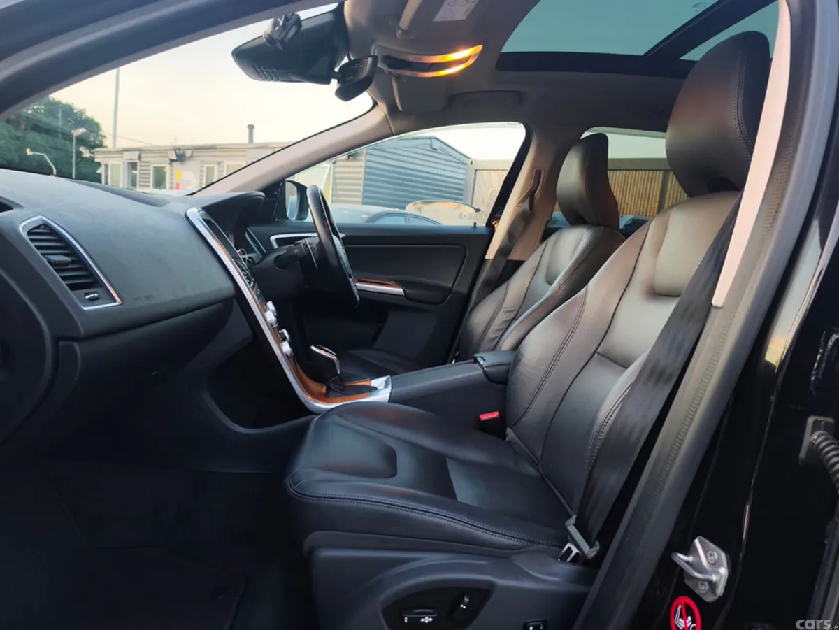 Volvo XC60 SUV, Diesel, 2017, Black