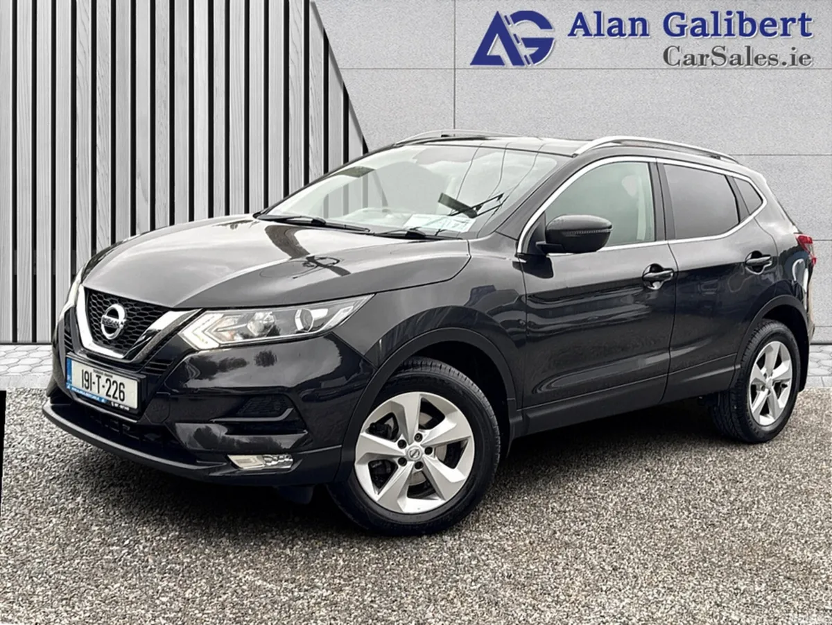 Nissan Qashqai MPV, Diesel, 2019, Black