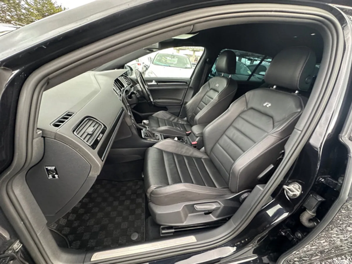 Volkswagen Golf Hatchback, Petrol, 2014, Black