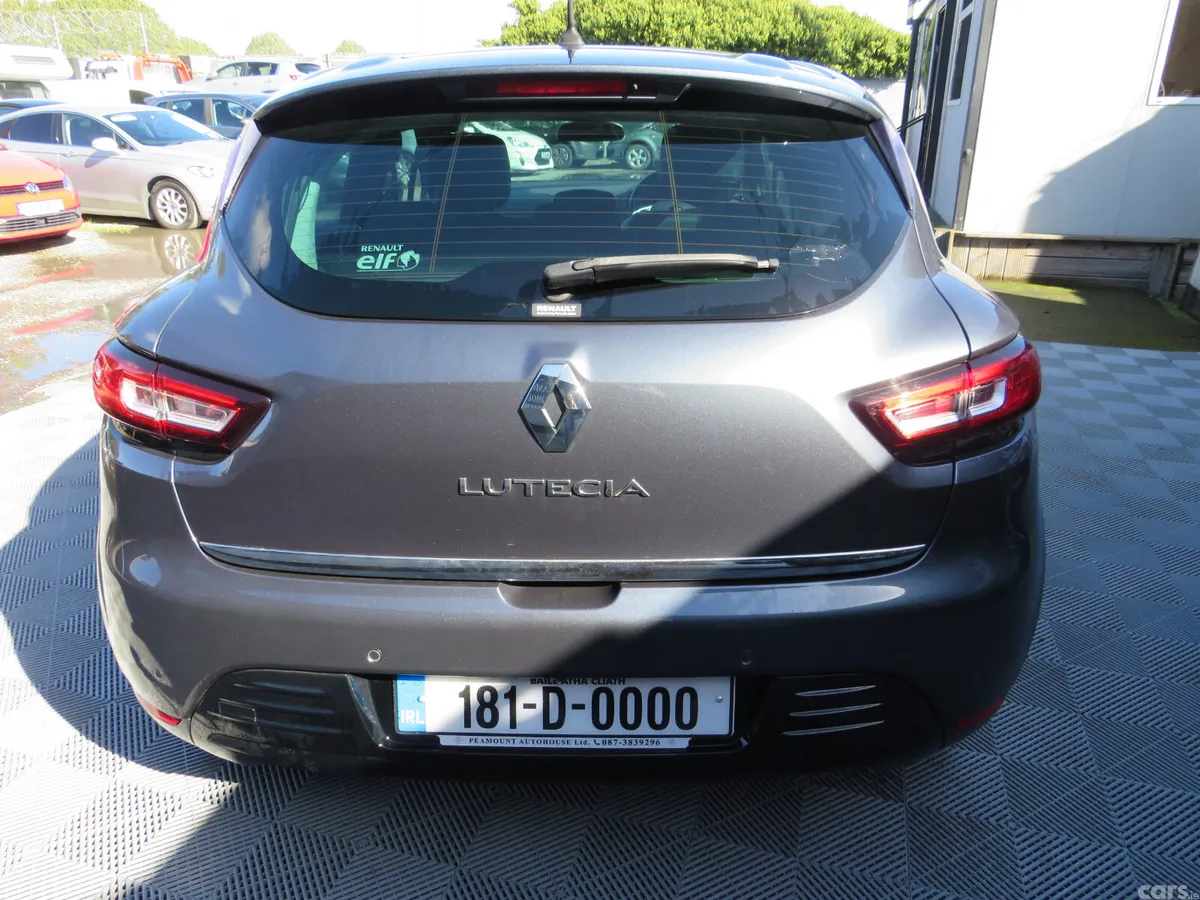 Renault Clio Hatchback, Petrol, 2018, Grey