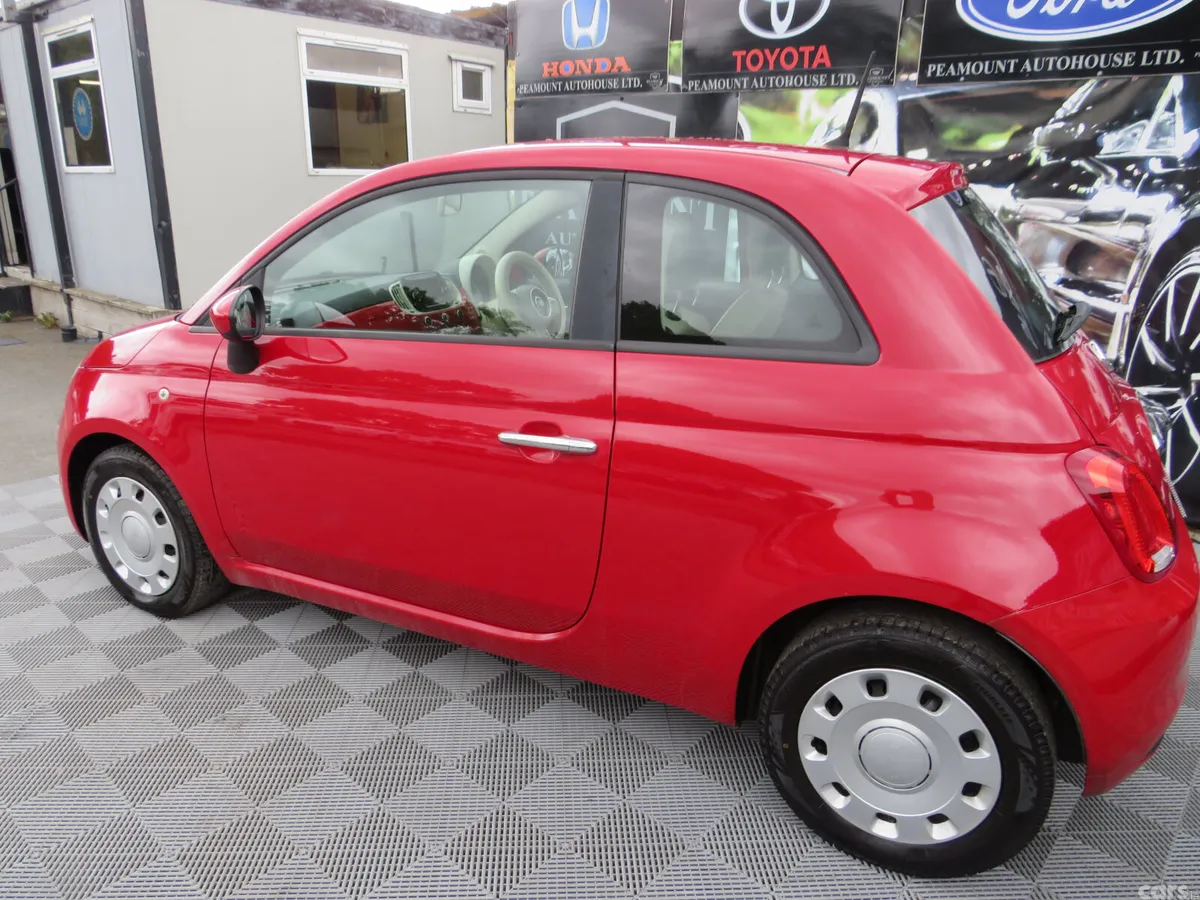 Fiat 500 Hatchback, Petrol, 2018, Red
