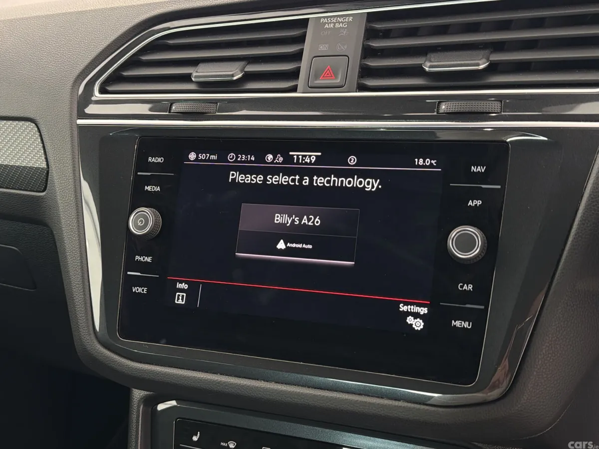 Volkswagen Tiguan SUV, Petrol Hybrid, 2023, Black