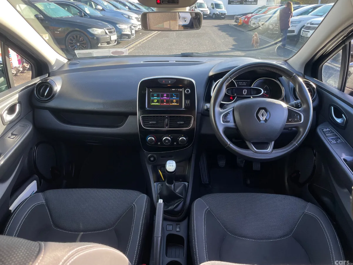 Renault Clio Hatchback, Petrol, 2019, Black