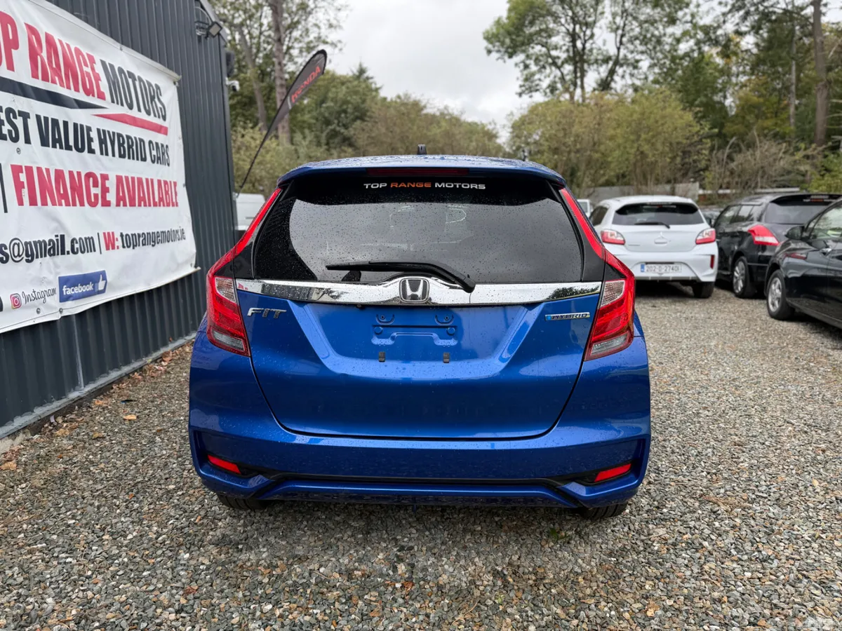Honda Fit Hatchback, Petrol Hybrid, 2017, Blue