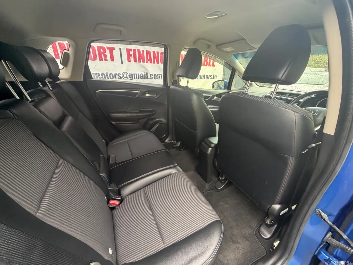 Honda Fit Hatchback, Petrol Hybrid, 2017, Blue