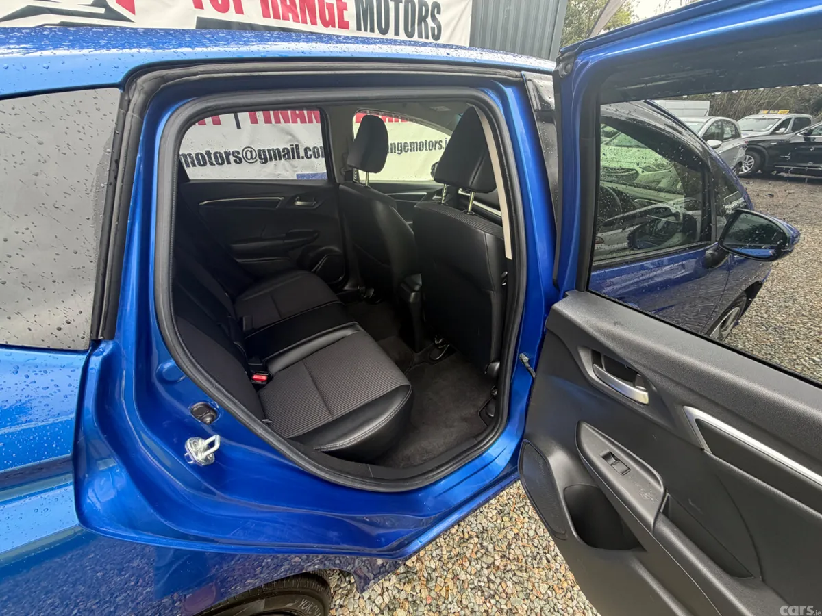 Honda Fit Hatchback, Petrol Hybrid, 2017, Blue