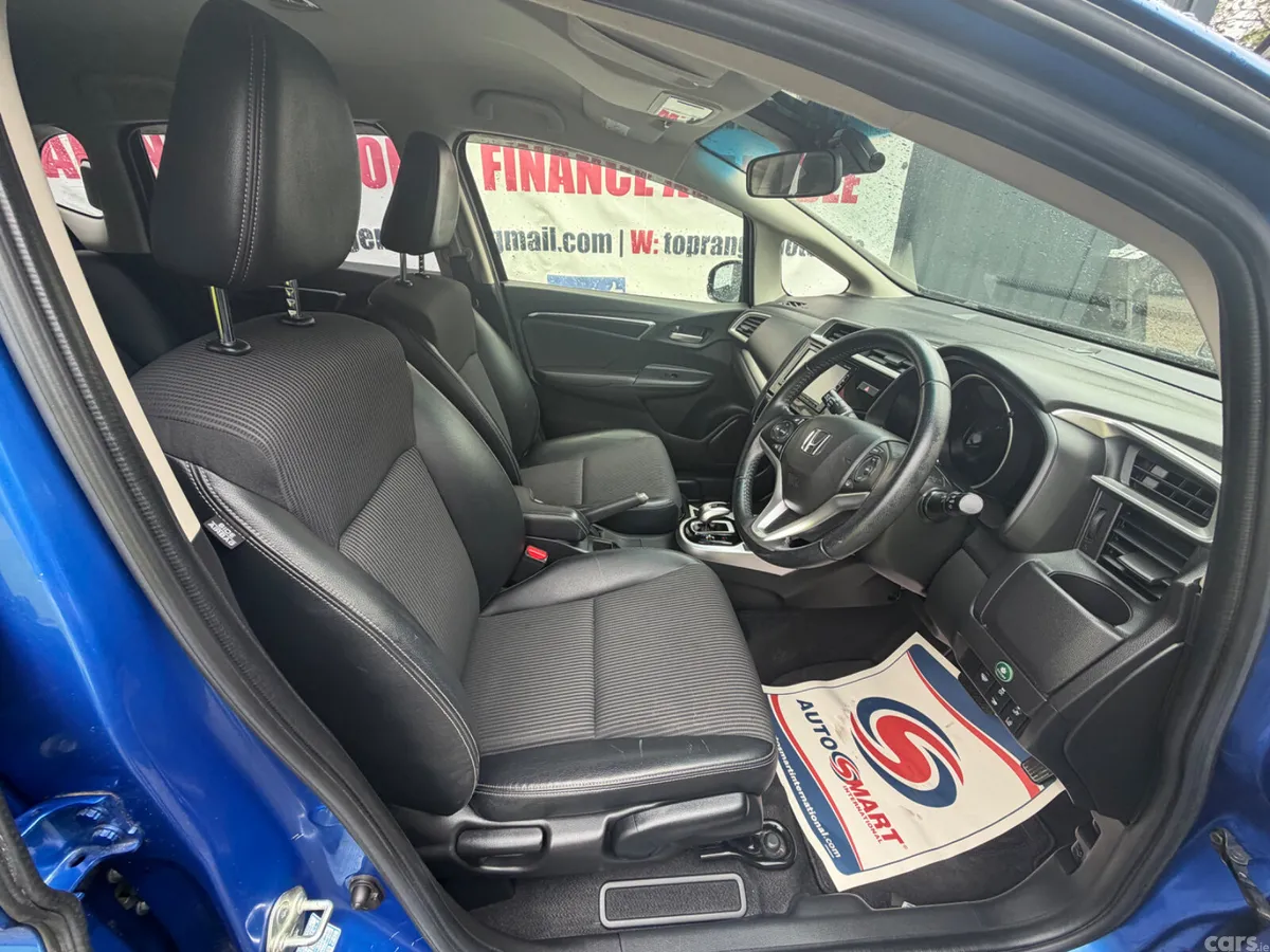 Honda Fit Hatchback, Petrol Hybrid, 2017, Blue