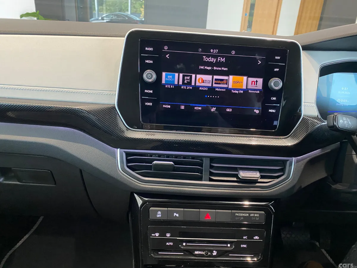 Volkswagen T-Cross Estate/Jeep, Petrol, 2024, Grey