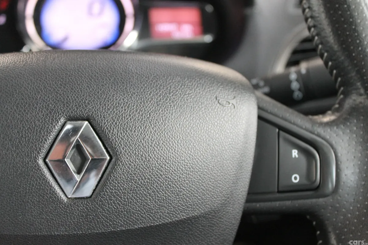 Renault Fluence Saloon, Diesel, 2015, Silver